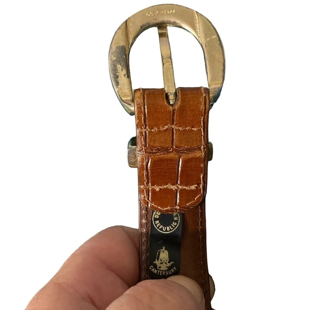 Canterbury Belt solid brass buckle brown croco grain leather Sz 34  S-14